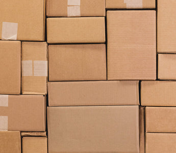 Plain Cardboard Boxes vs. Custom Printed: Which One Should You Choose?