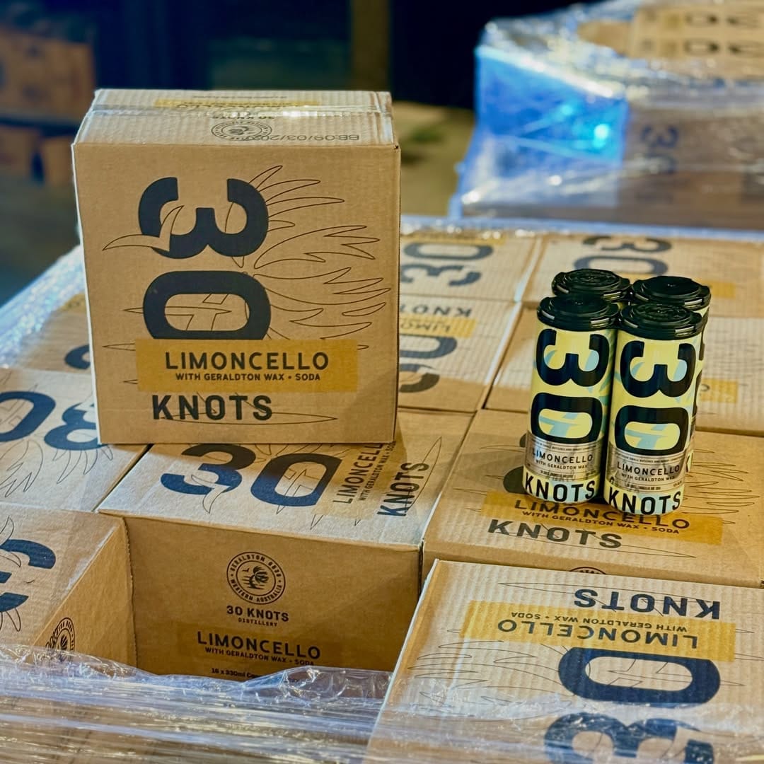 30 Knots Limoncello custom printed beverage boxes and bottles on a table